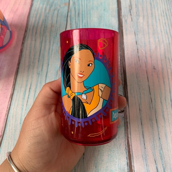 Disney and Nickelodeon Cartoon Party Plates Set - Picture 14 of 14